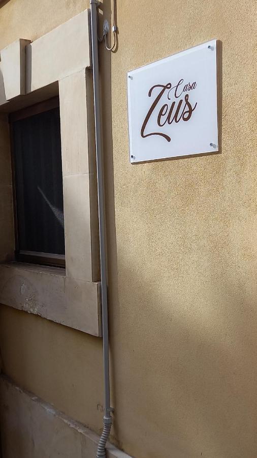 Casa Vacanza Zeus Noto Exterior photo